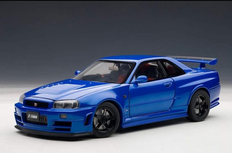 AutoArt 77462 1/18 NISSAN SKYLINE GT-R (R34) Z-TUNE (BAYSIDE BLUE ...